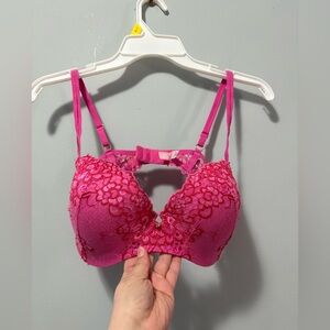 Victoria’s Secret Very Sexy Pink Lace Bra